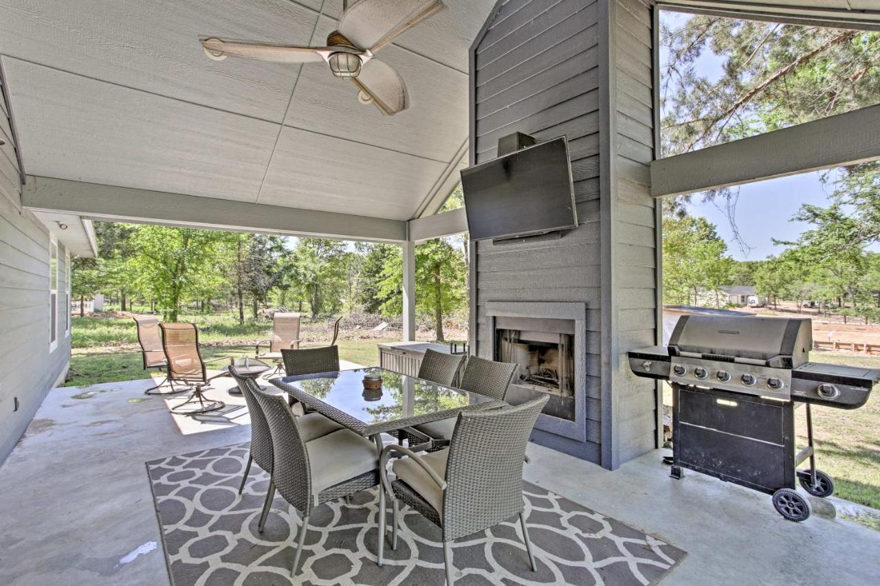 Modern Retreat With Gas Grill - Walk To Lake Texoma! Kingston Exterior foto