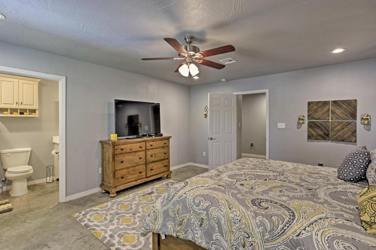 Modern Retreat With Gas Grill - Walk To Lake Texoma! Kingston Exterior foto